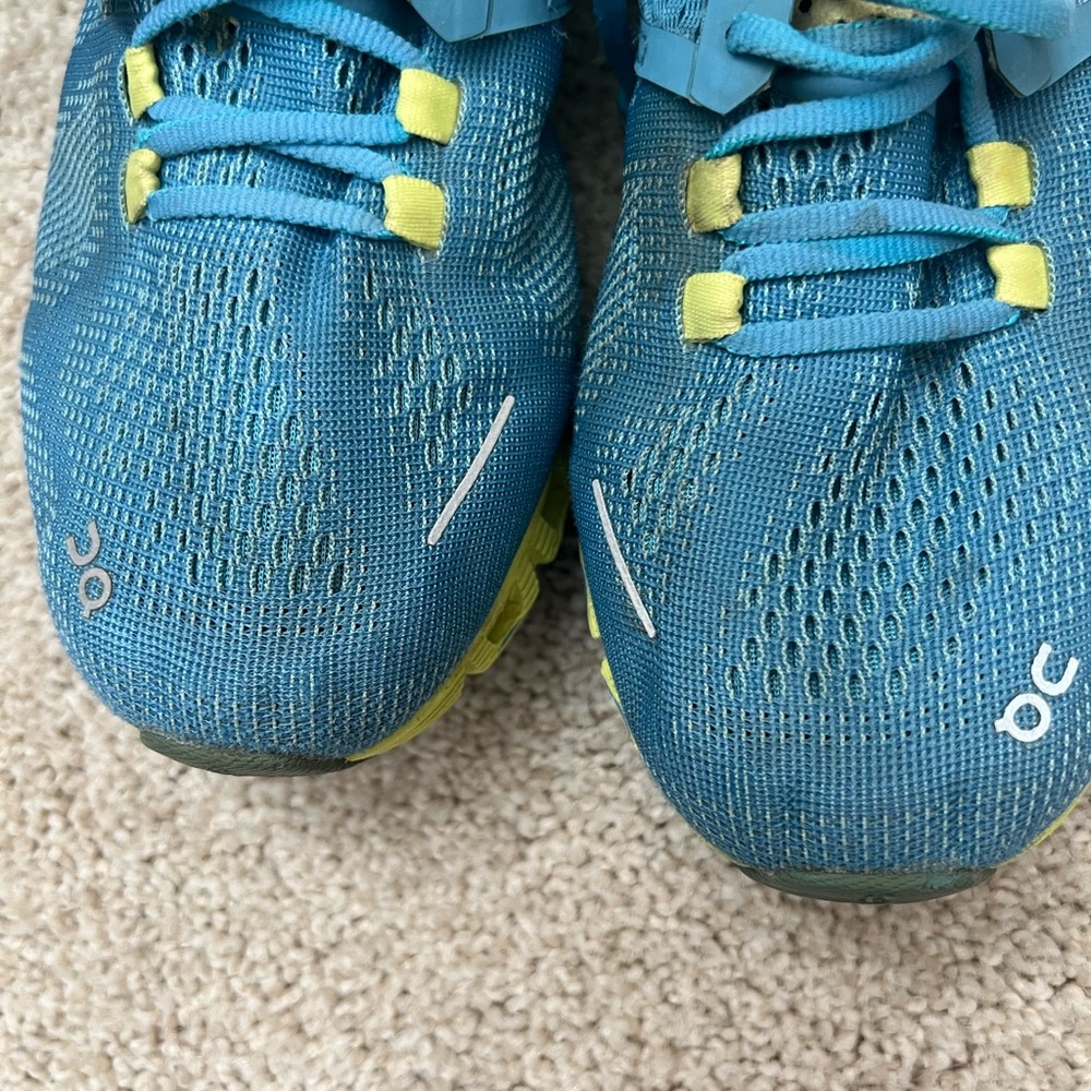 On Cloud X Training Running Shoes: Woman’s Size 6.5 - Picture 7 of 8